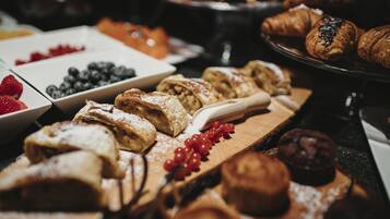 Desayuno a la carta incluido todos los días