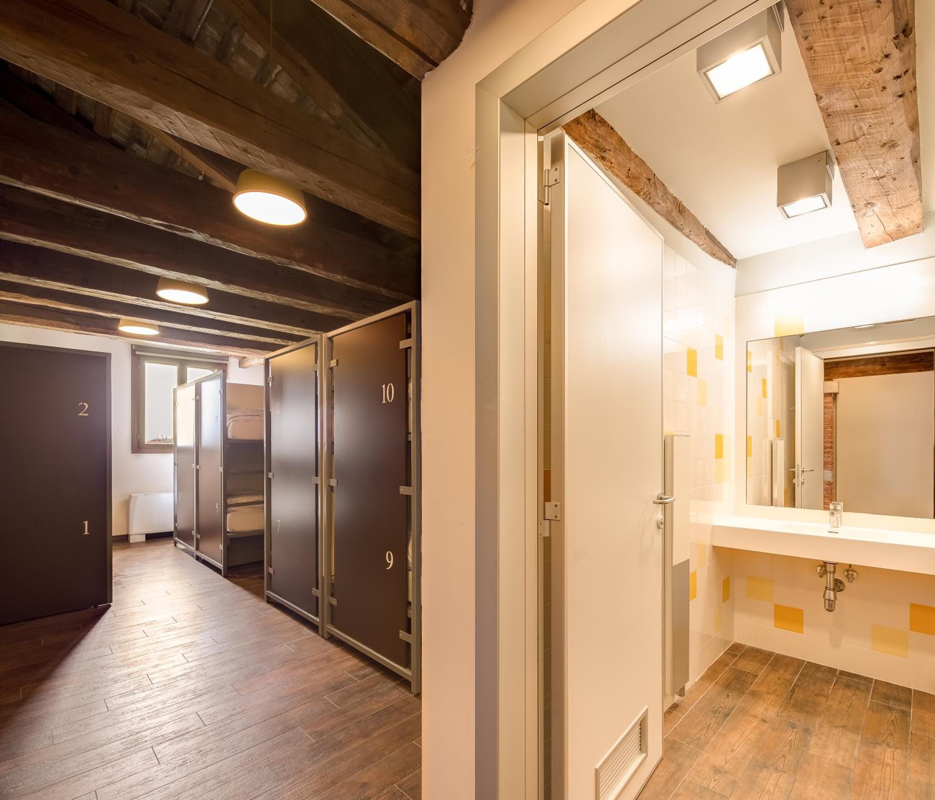 Photo - Generator Venice