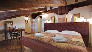 Phòng Deluxe (King) | Truy cập Internet không dây miễn phí, bộ trải giường