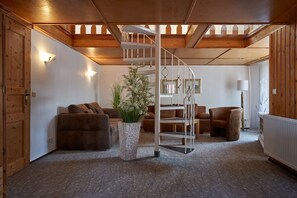 Comfort Apartment | Hypo-allergenic bedding, free cribs/infant beds, rollaway beds - Hotel Schlossblick (Wernigerode)