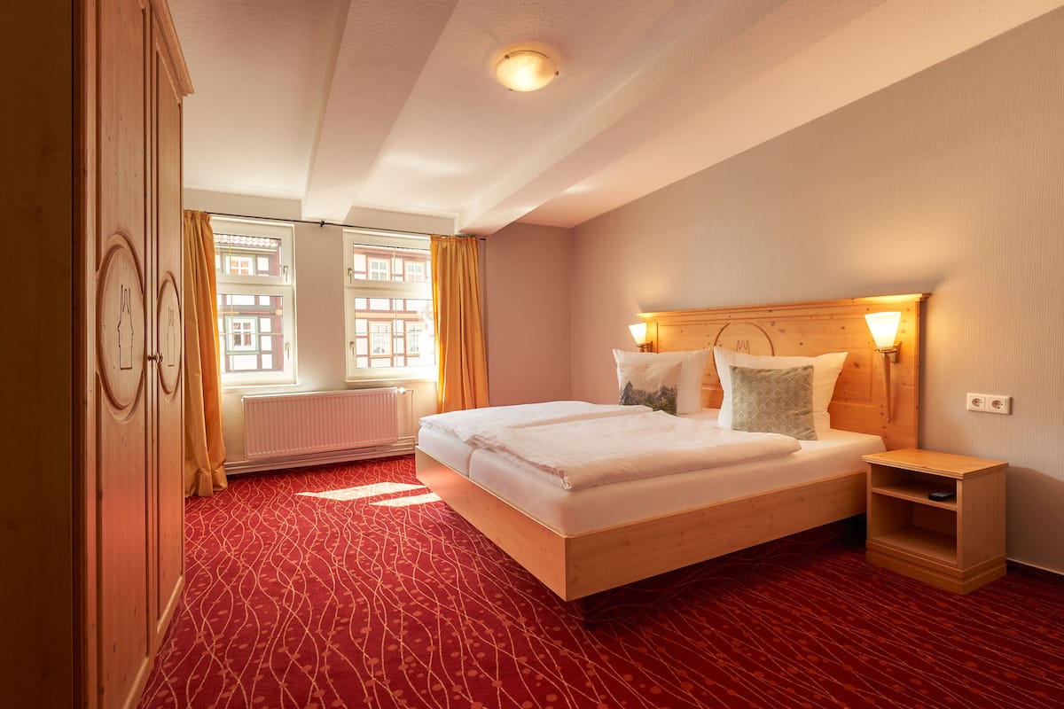 comfort double room | hypo-allergenic bedding, free cots/infant beds, rollaway beds, free wifi