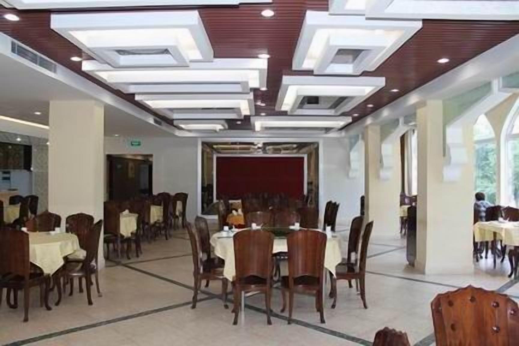 Café da manhã, almoço e jantar