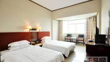 华丽客房 | 办公桌、遮光窗帘、熨斗/熨板、折叠床/加床(额外收费)