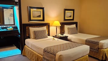 Superior Twin Room | 1 bedroom, minibar, in-room safe, individually decorated