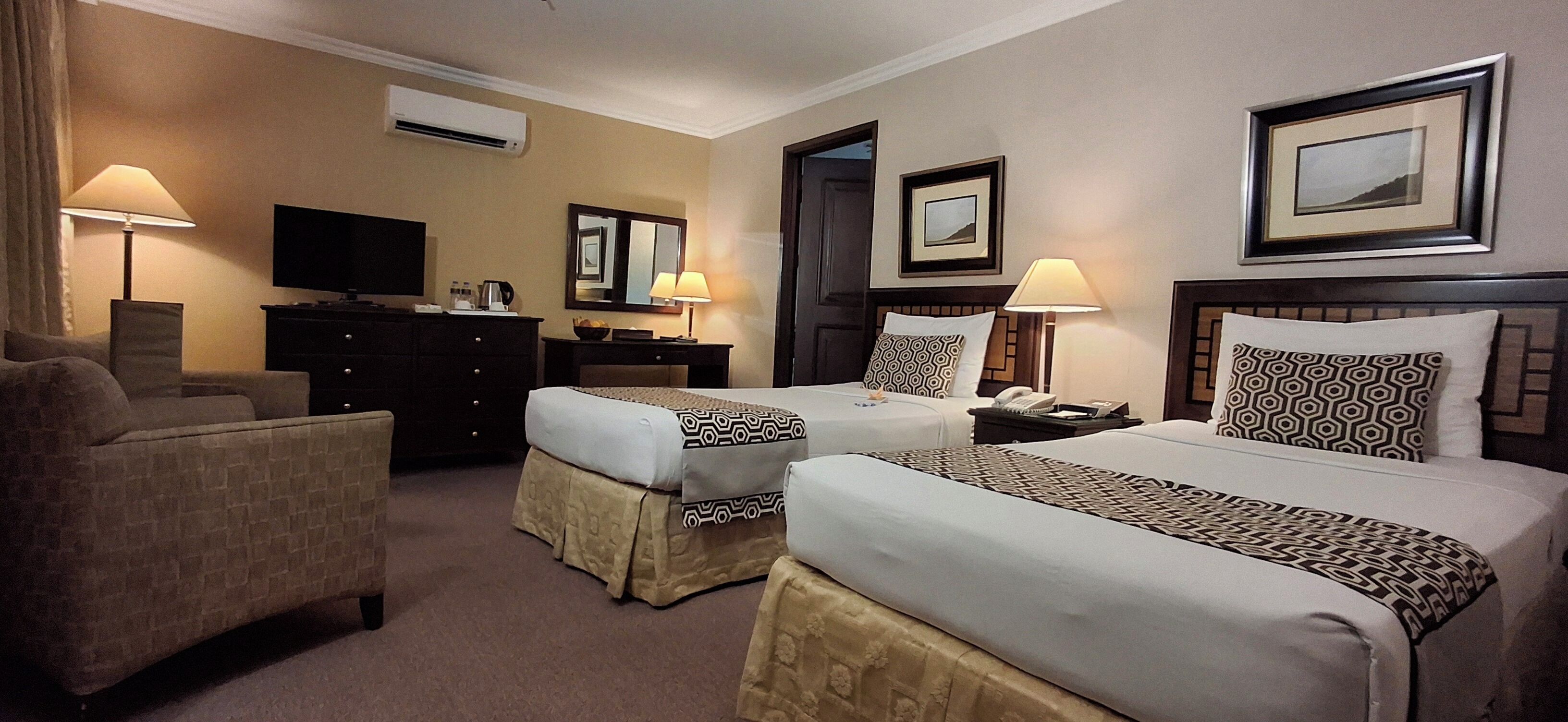 Superior Twin kamer | Een minibar, een kluis op de kamer, individueel gedecoreerd