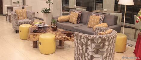 Sala de estar en el lobby