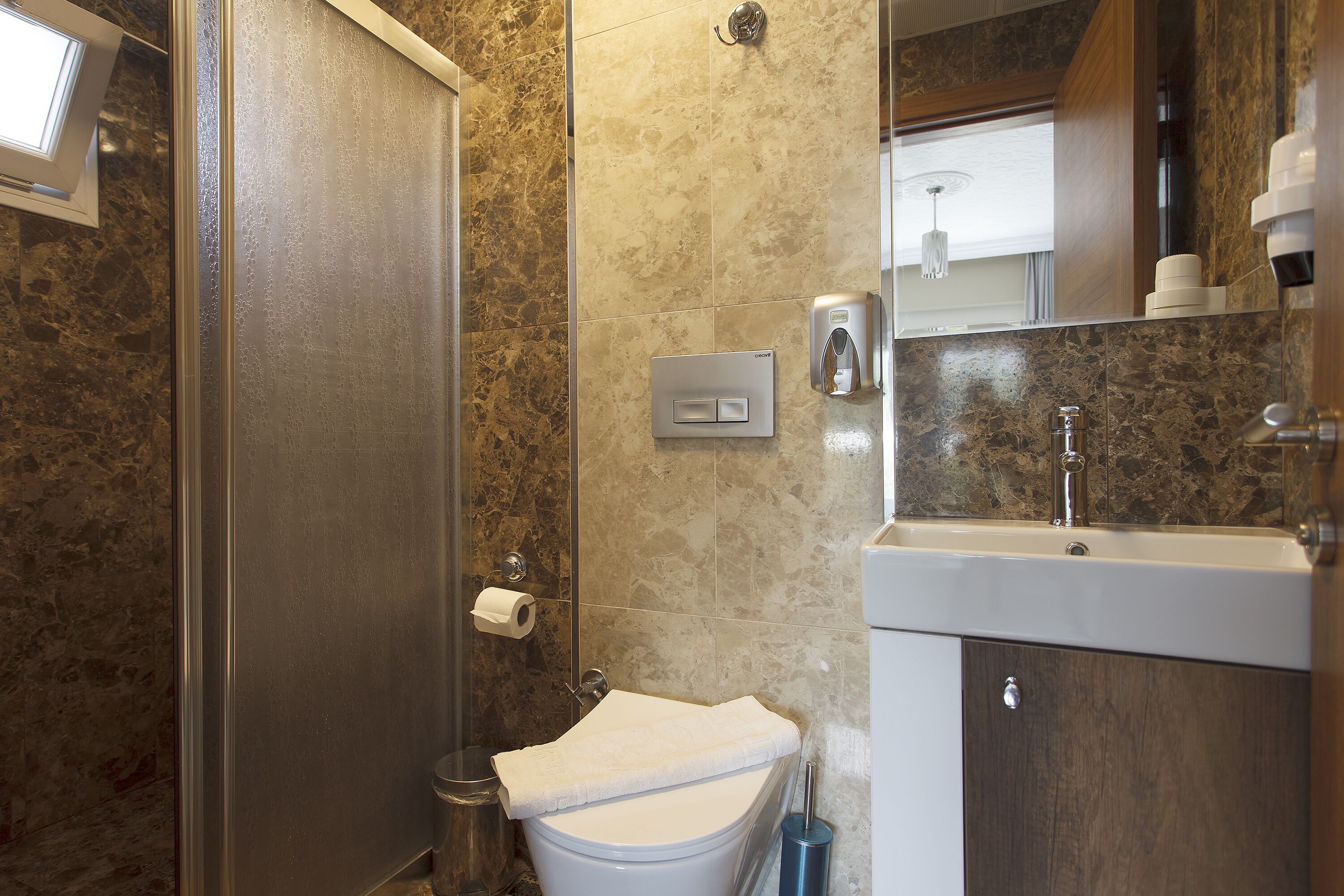 Photo - Green Peace Hotel