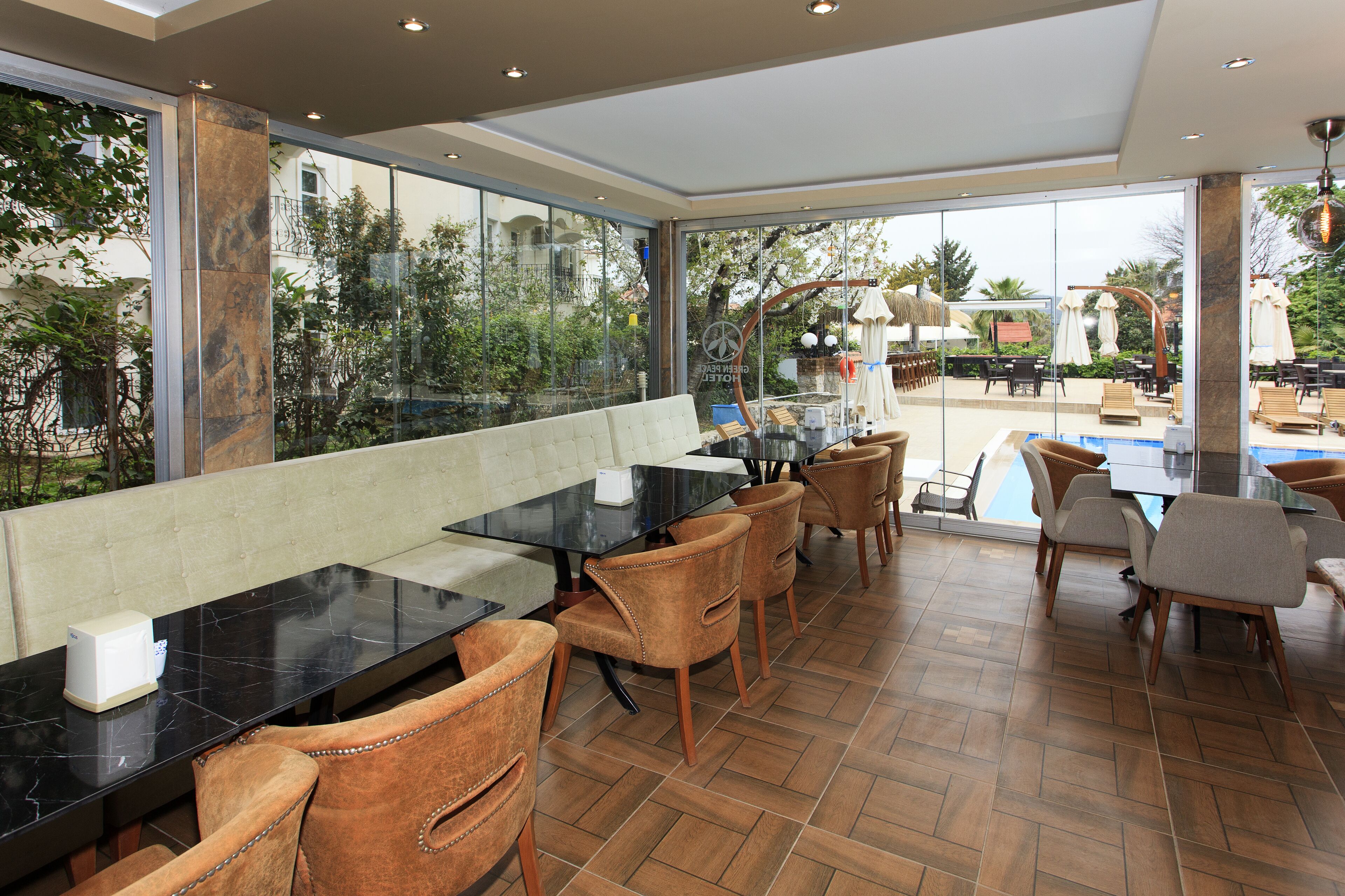 Photo - Green Peace Hotel