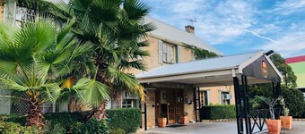 Campbelltown Colonial Motor Inn