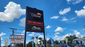 Front of property - Campbelltown Colonial Motor Inn (Sydney)