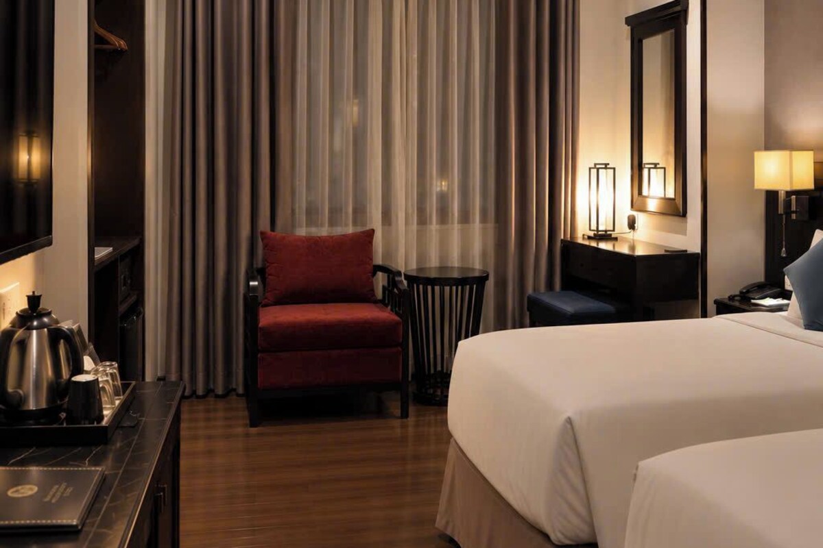 Deluxe Twin Room | Premium bedding, in-room safe, blackout curtains, soundproofing