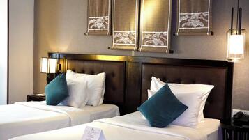 Odys Premium Room with Complimentary Afternoon Tea & Minibar | Premium bedding, in-room safe, blackout drapes, soundproofing