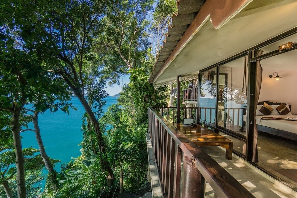 Chang Cliff Resort