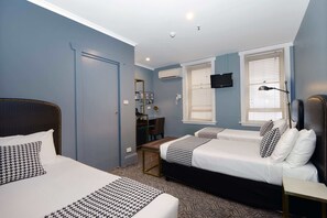 Iron/ironing board, free WiFi, bed sheets