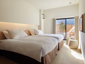 双床房, 无烟房 (ONCRI Sono-Terrace) | 高档床上用品、客房内保险箱、特色装修、办公桌