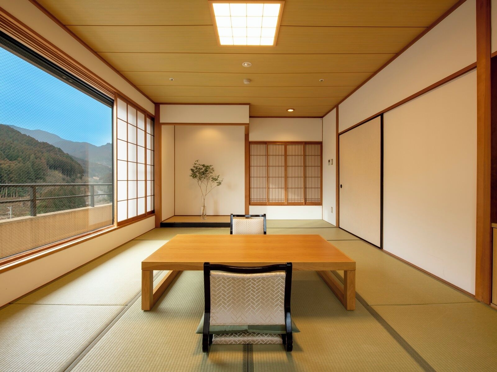 Special Japanese-Western Style Room, Non Smoking | Premium bedding, in-room safe, individually decorated, desk