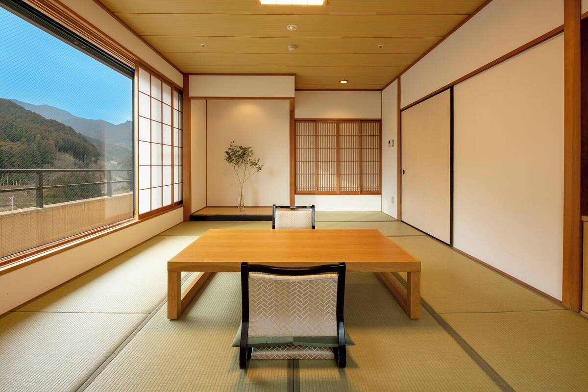 Special Japanese-Western Style Room, Non Smoking | Premium bedding, in-room safe, individually decorated, desk