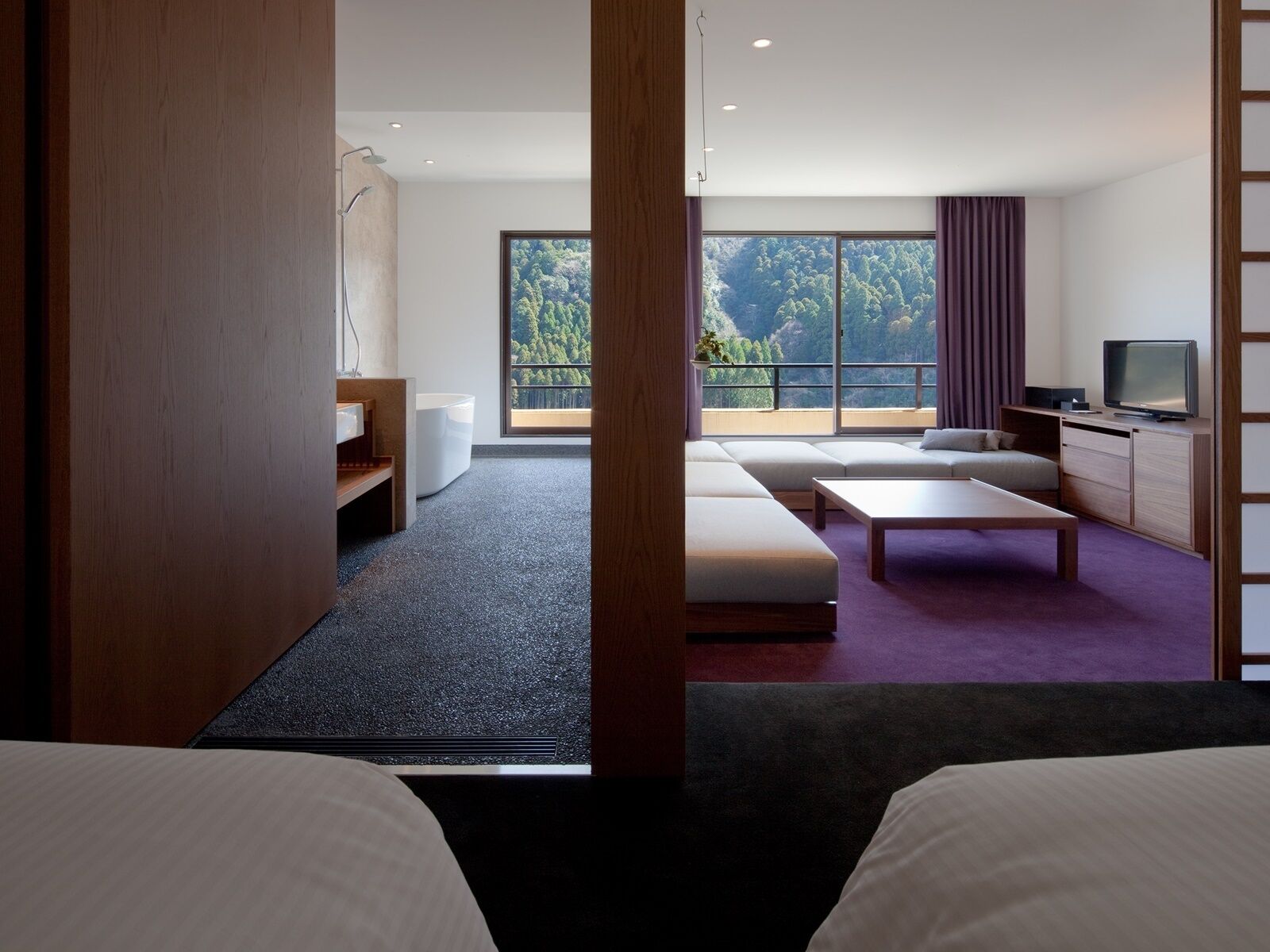 ONCRI Luxury Twin room, Non Smoking (52sqm, with bathroom, for 1 - 2)