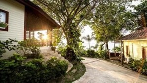 Interior entrance - Loyfa Natural Resort (Ko Pha-ngan)