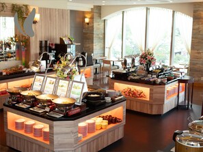 Breakfast served  - Almont Hotel Naha Omoromachi (Naha)