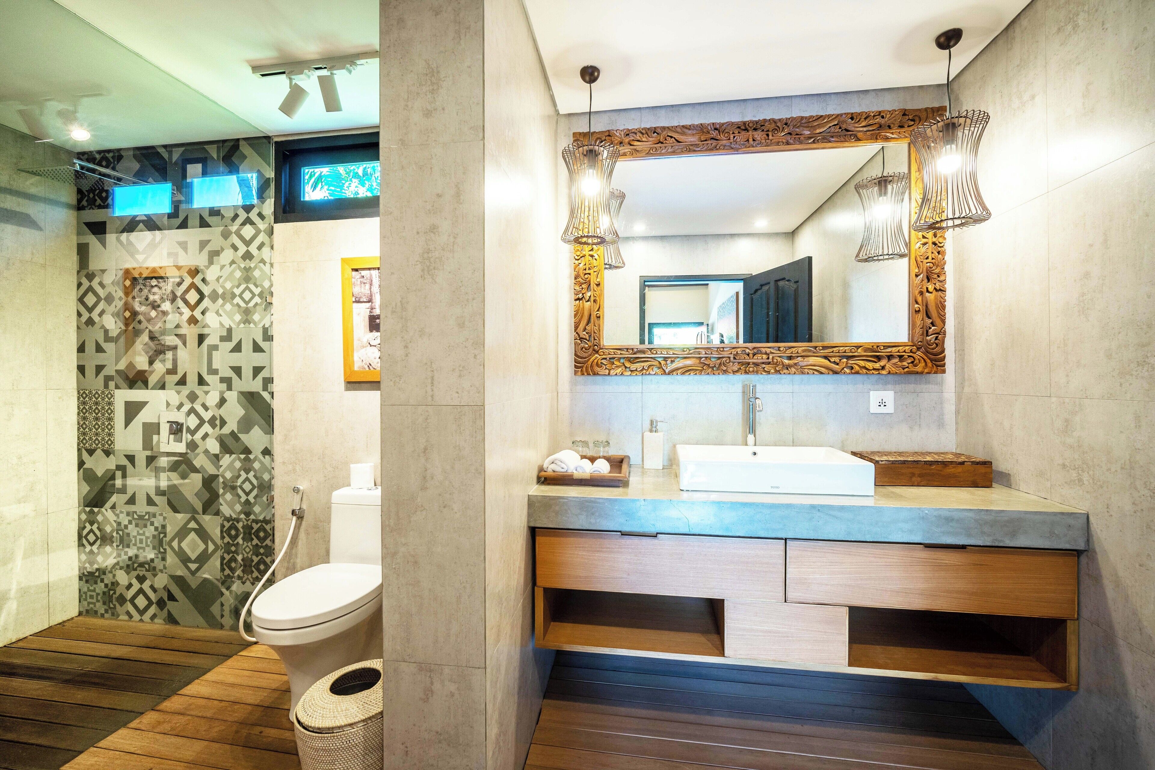 superior room, bathtub, garden view | bathroom | separate bathtub and shower, towels