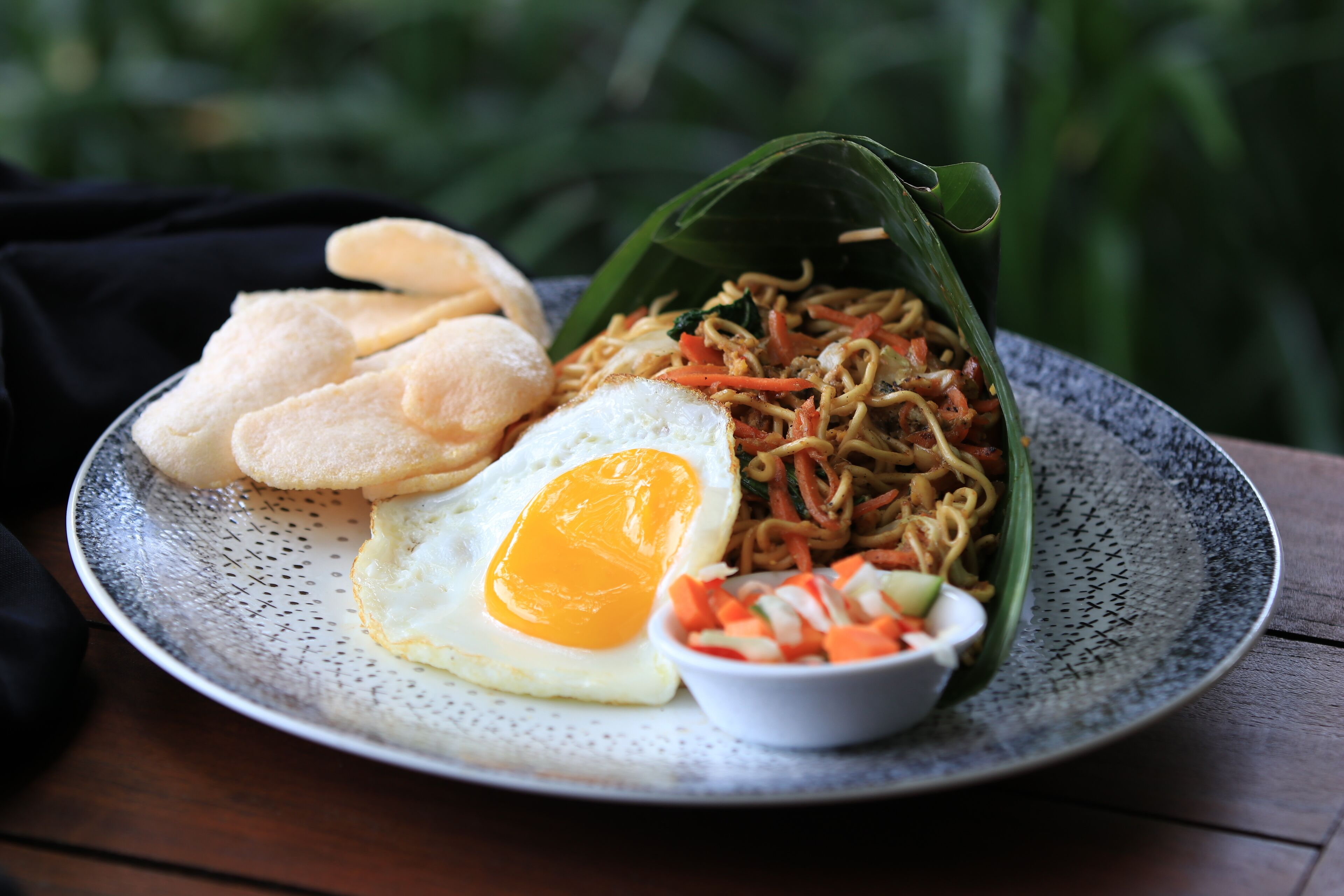 breakfast, lunch and dinner served