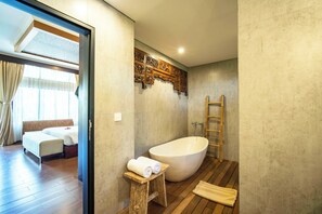 Superior Room, Bathtub, Garden View | Bathroom | Separate bathtub and shower, towels - Natya Hotel Tanah Lot (Tabanan)