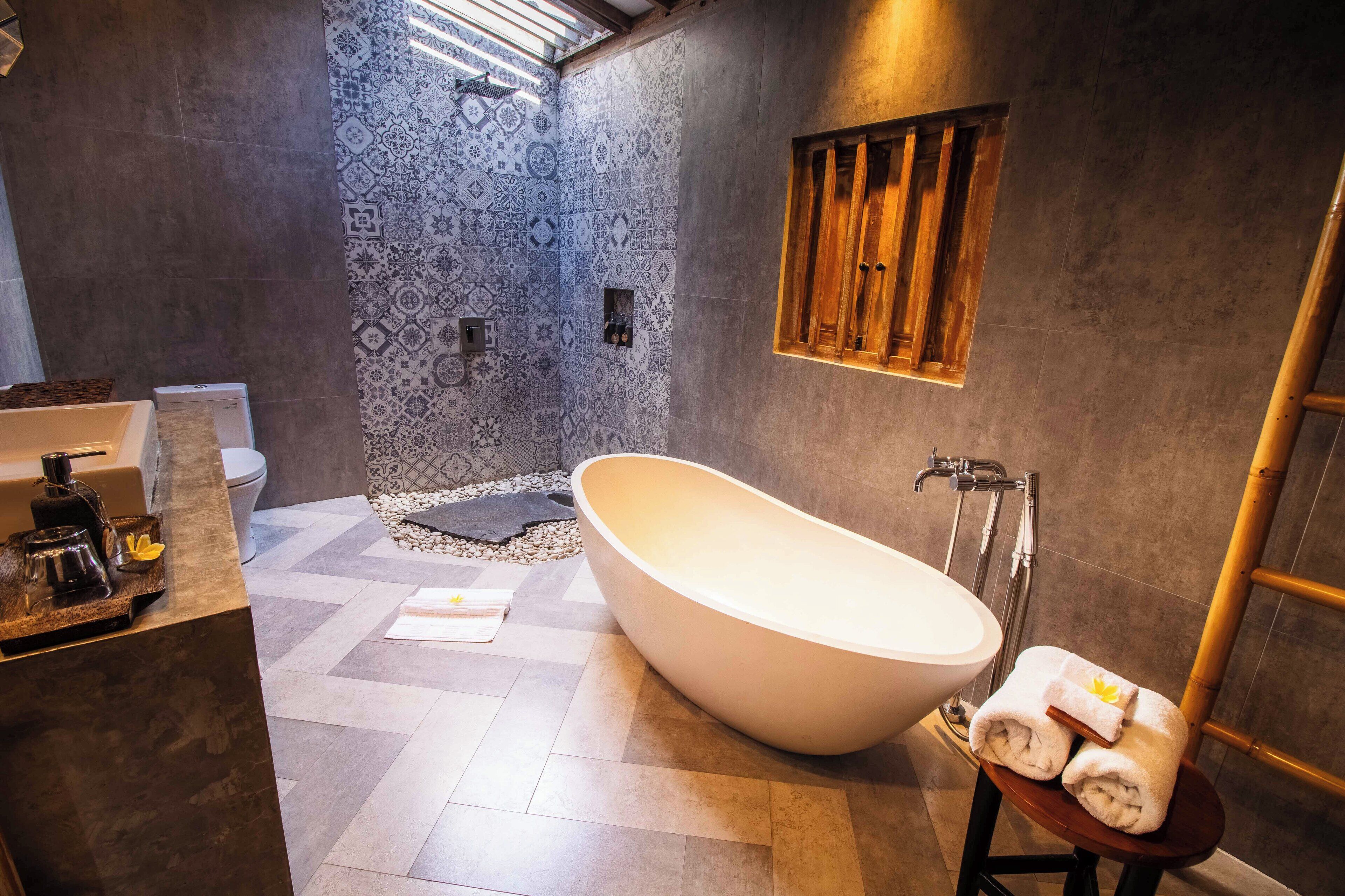 two bedroom suite, garden view | bathroom | separate bathtub and shower, towels