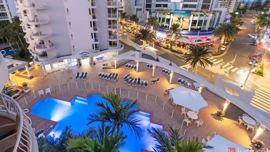 Broadbeach Holiday Apartments, Store 19