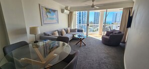 Living area - Broadbeach Holiday Apartments (Broadbeach)