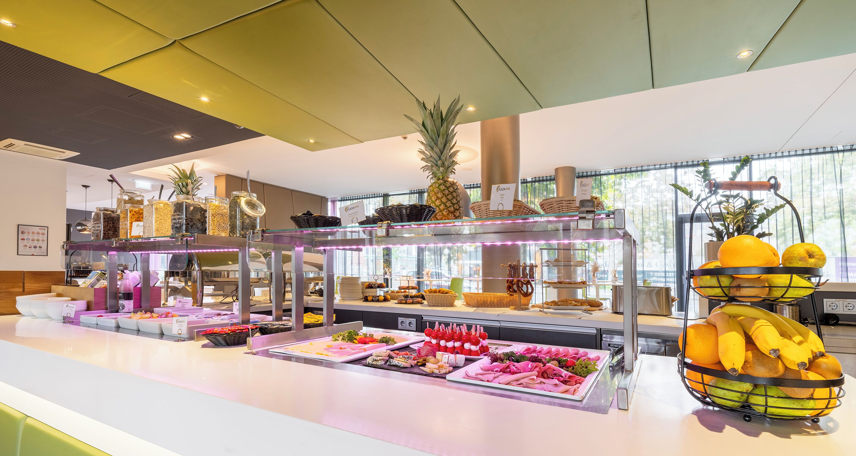 Daily buffet breakfast (EUR 16 per person)
