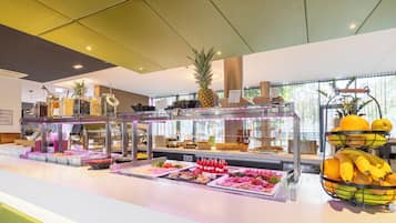 Daily buffet breakfast (EUR 16 per person)