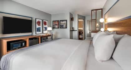 AmericInn by Wyndham Fairfield