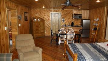 Suite, Ensuite, Mountain View (Colter Suite)