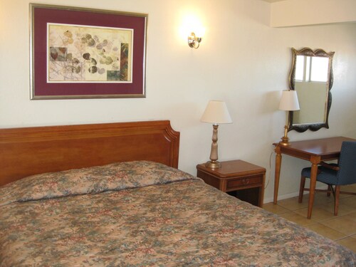 Route 66 Barstow Hotel