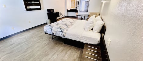 Minibar, gratis wi-fi, sängkläder och väckarklockor