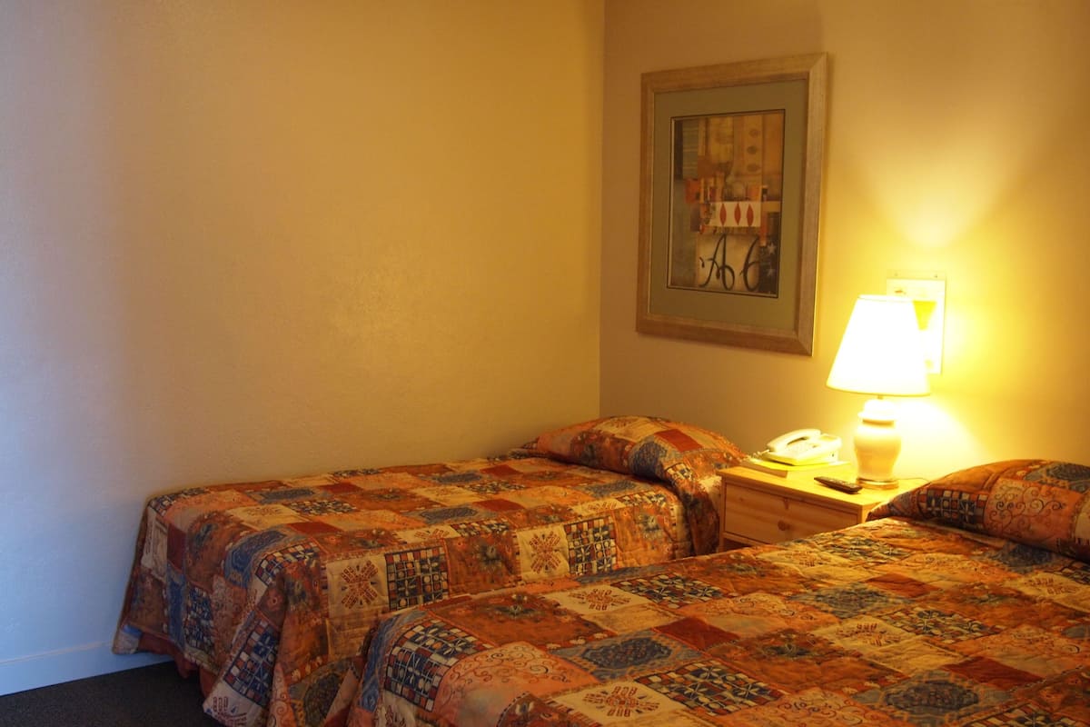 Desk, iron/ironing board, free WiFi, bed sheets