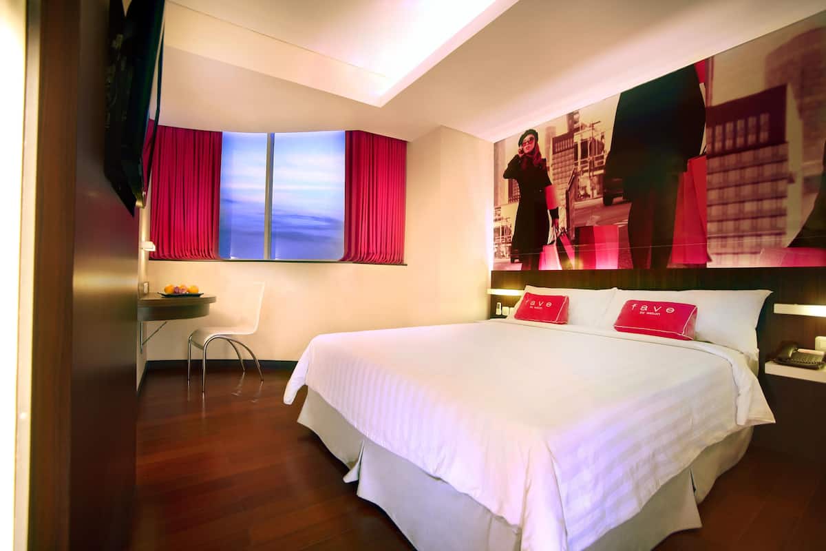 1 bedroom, in-room safe, individually decorated, individually furnished