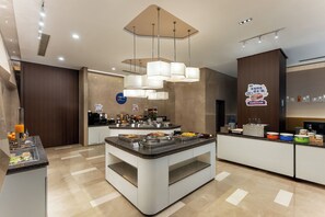 Breakfast, lunch and dinner served  - Holiday Inn Express Shanghai Jinsha by IHG (Shanghai)