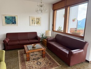 Área de estar no saguão