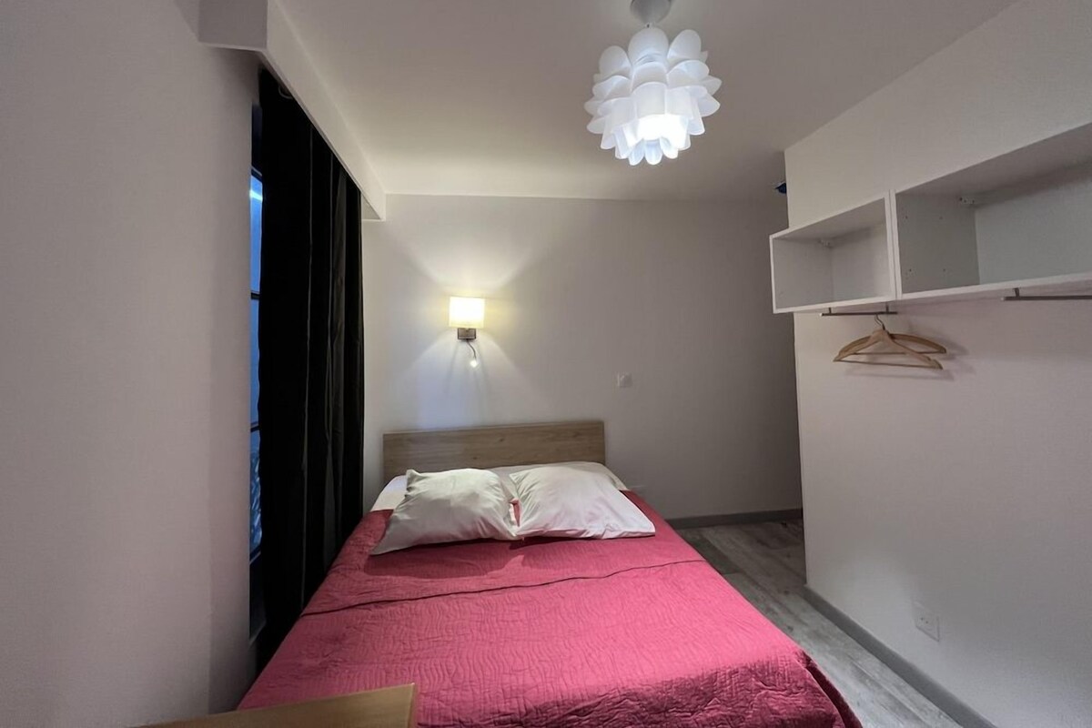 Soundproofing, iron/ironing board (on request), free WiFi