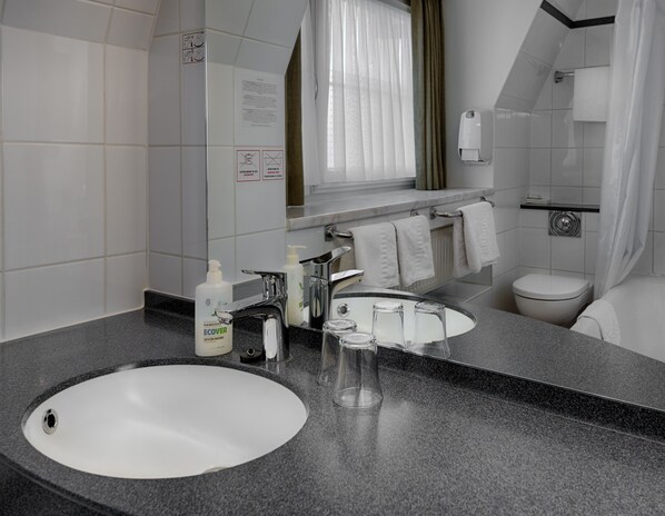 Bathroom - Hotel Fevery (Bruges)