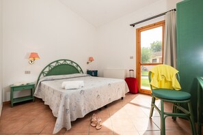 Minibar, coffres-forts dans les chambres, ameublement personnalisé