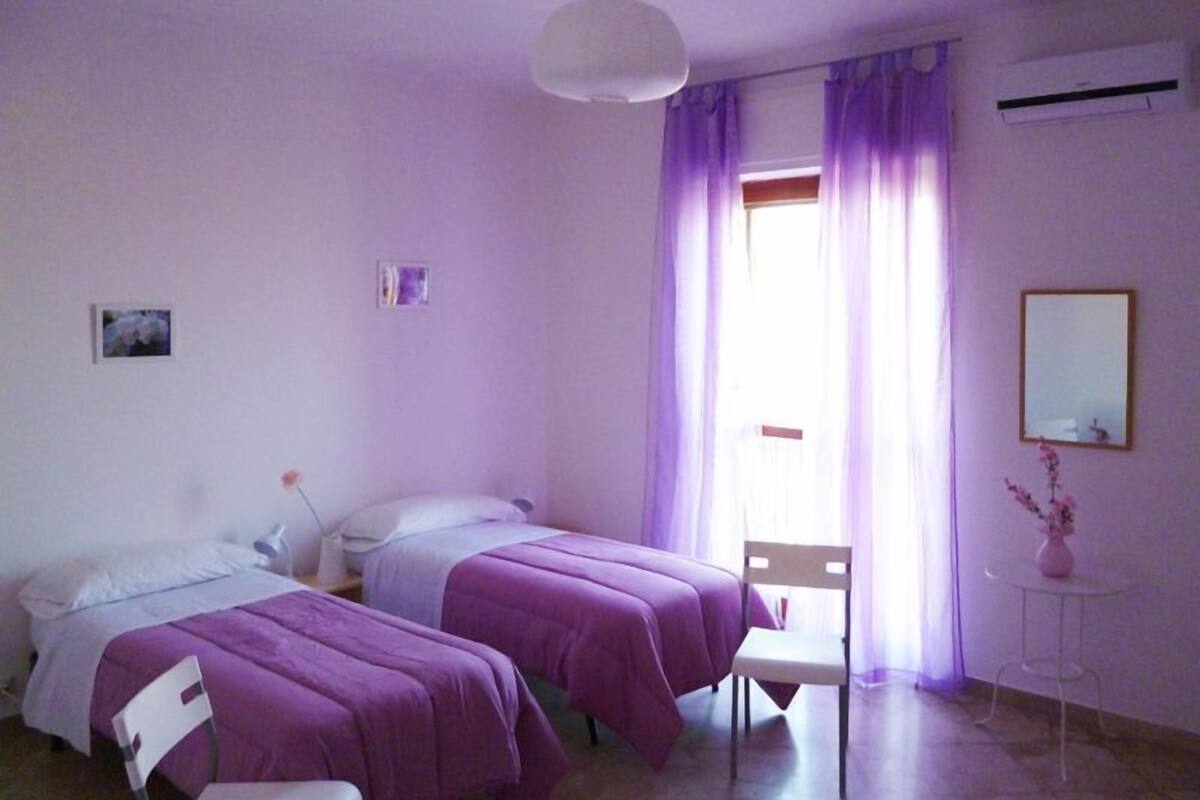 Select Comfort beds, rollaway beds, free WiFi