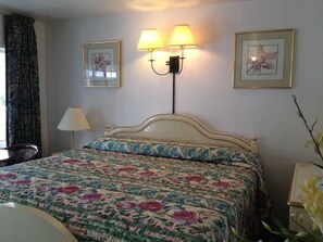 Rom – standard | Skrivebord, blendingsgardiner, lydisolert og wi-fi (inkludert)