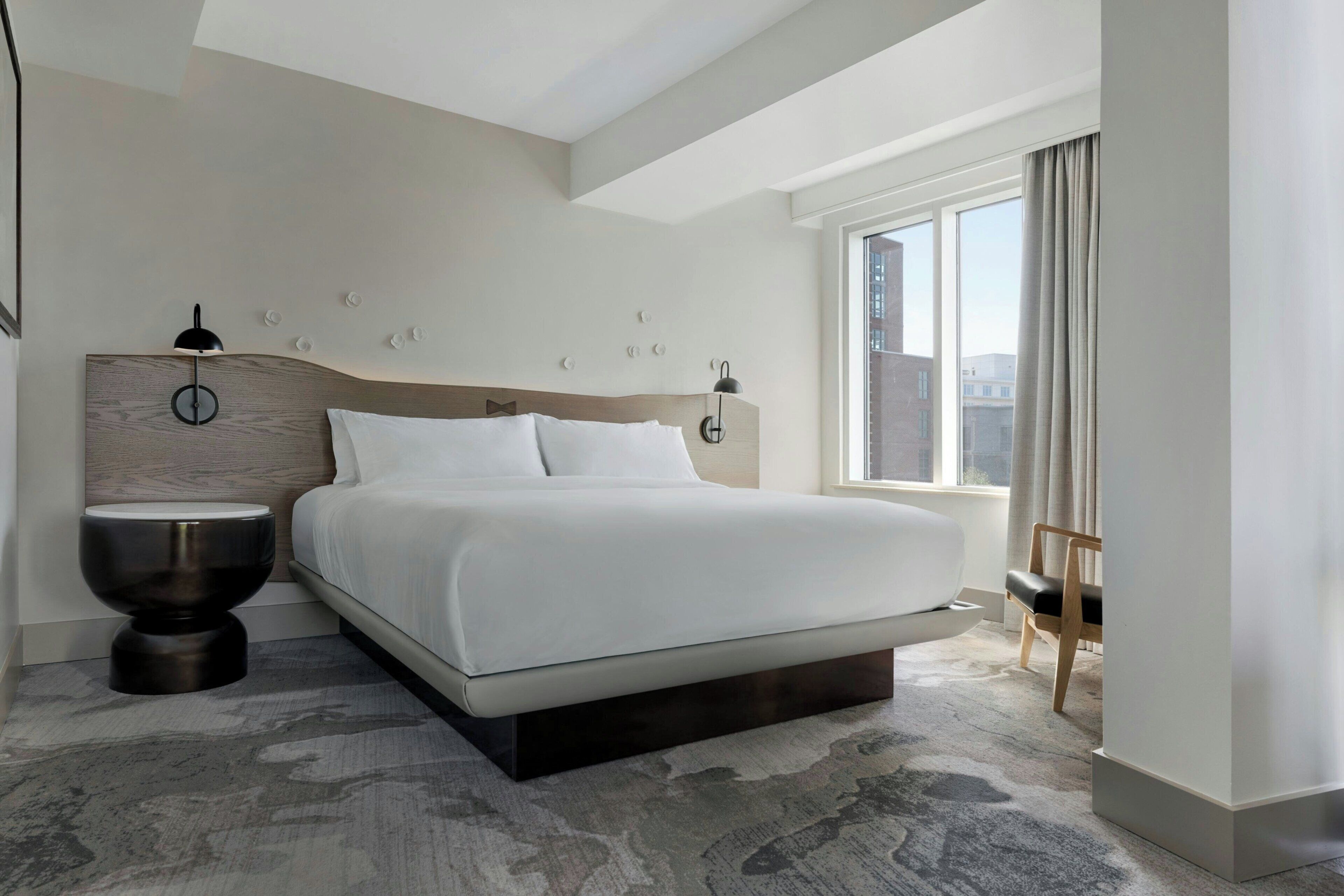 Signature Suite, 1 King Bed (Corner) | Minibar, in-room safe, laptop workspace, blackout drapes