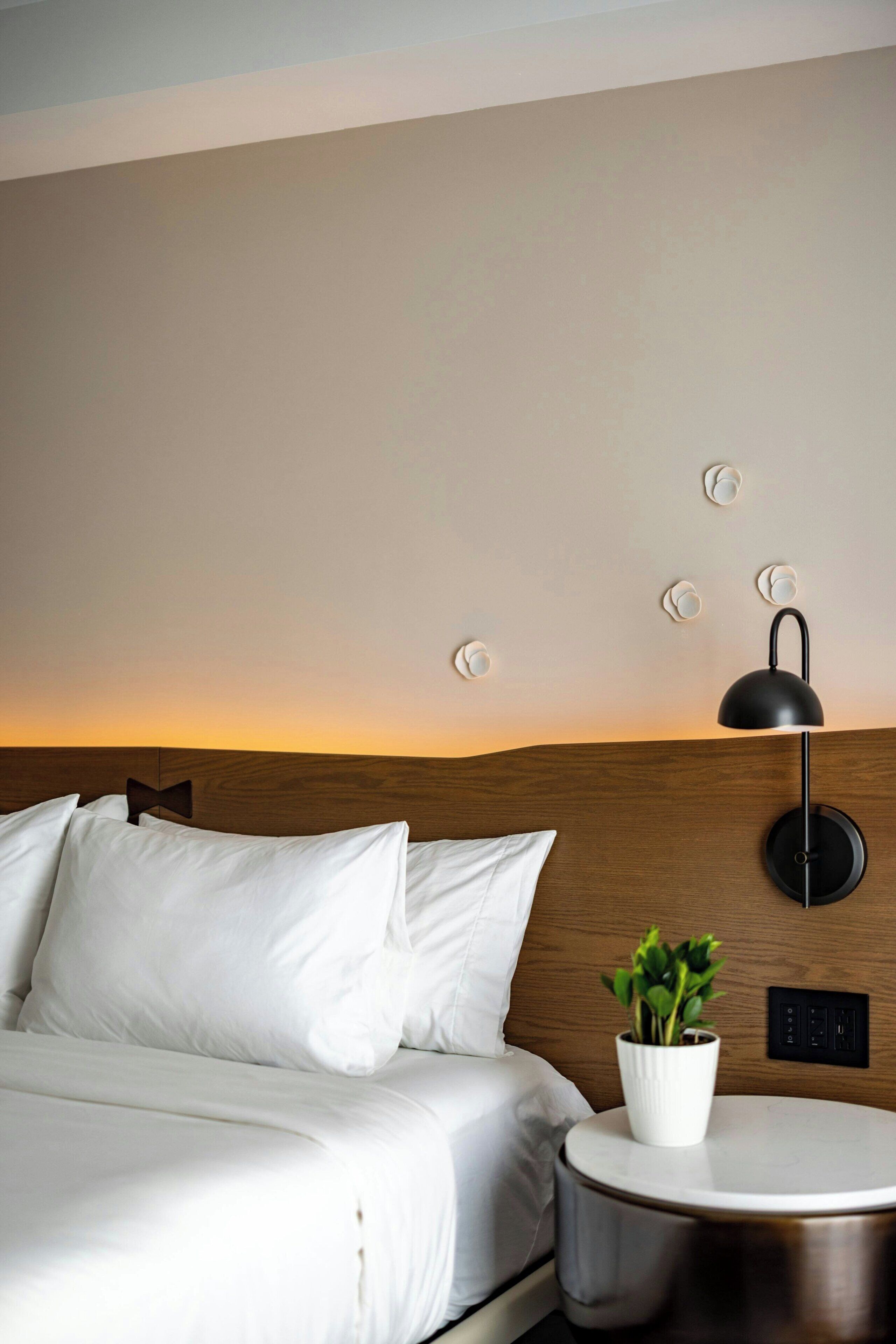 Room, 1 King Bed, Balcony (Balcony) | Minibar, in-room safe, laptop workspace, blackout drapes