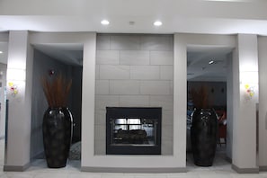 Exterior - Holiday Inn Express and Suites Wytheville by IHG (Wytheville)