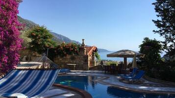 Outdoor pool, sun loungers