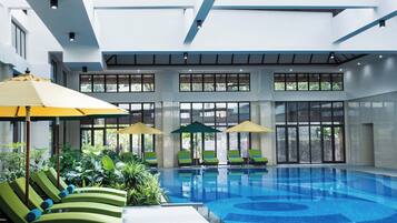 Indoor pool, outdoor pool